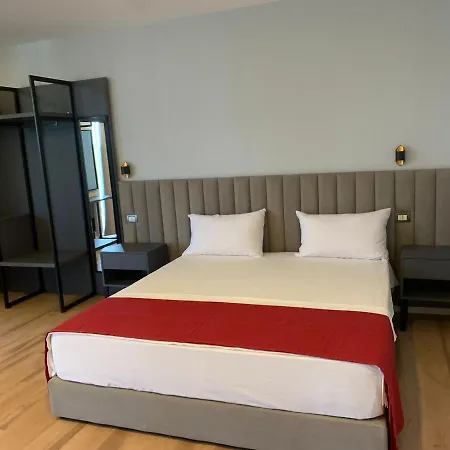 Bora Bora Hotel apartamentowy Velipojë