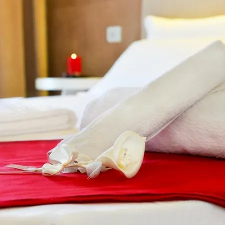 Bora Bora Hotel apartamentowy 3*