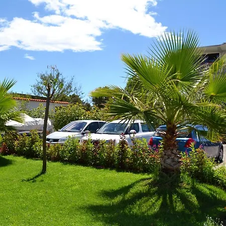 Hotel apartamentowy Bora Bora