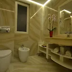 Bora Bora Hotel apartamentowy Velipojë