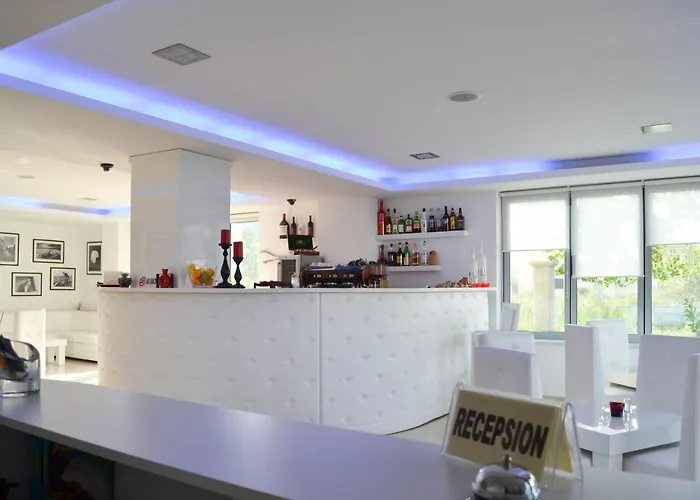 Aparthotel Bora Bora Velipoje