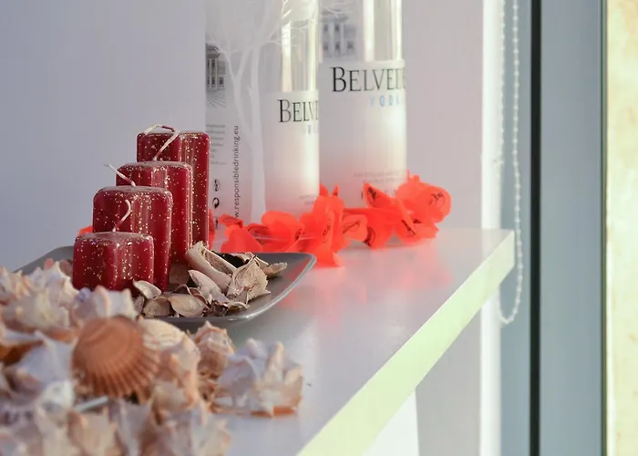 Bora Bora Aparthotel Velipoje